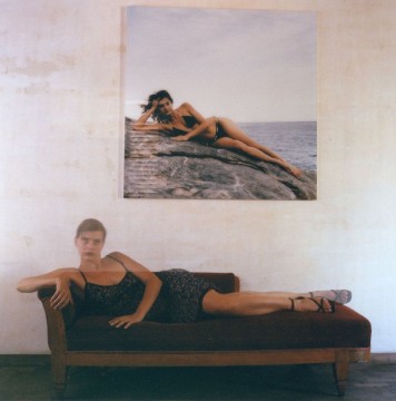 Building Living Leaving (Living Together), 1999-1996, Lambda print, 120 x 120 cm, edition 3 + 1AP