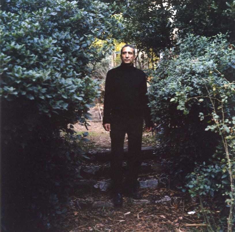 Building Living Leaving (Living Together), 1999-1996, Lambda print, 120 x 120 cm, edition 3 + 1AP