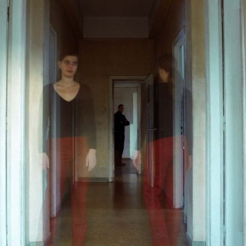 Building Living Leaving (Living Together), 1999-1996, Lambda print, 120 x 120 cm, edition 3 + 1AP