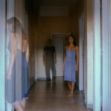 Building Living Leaving (Living Together), 1999-1996, Lambda print, 120 x 120 cm, edition 3 + 1AP