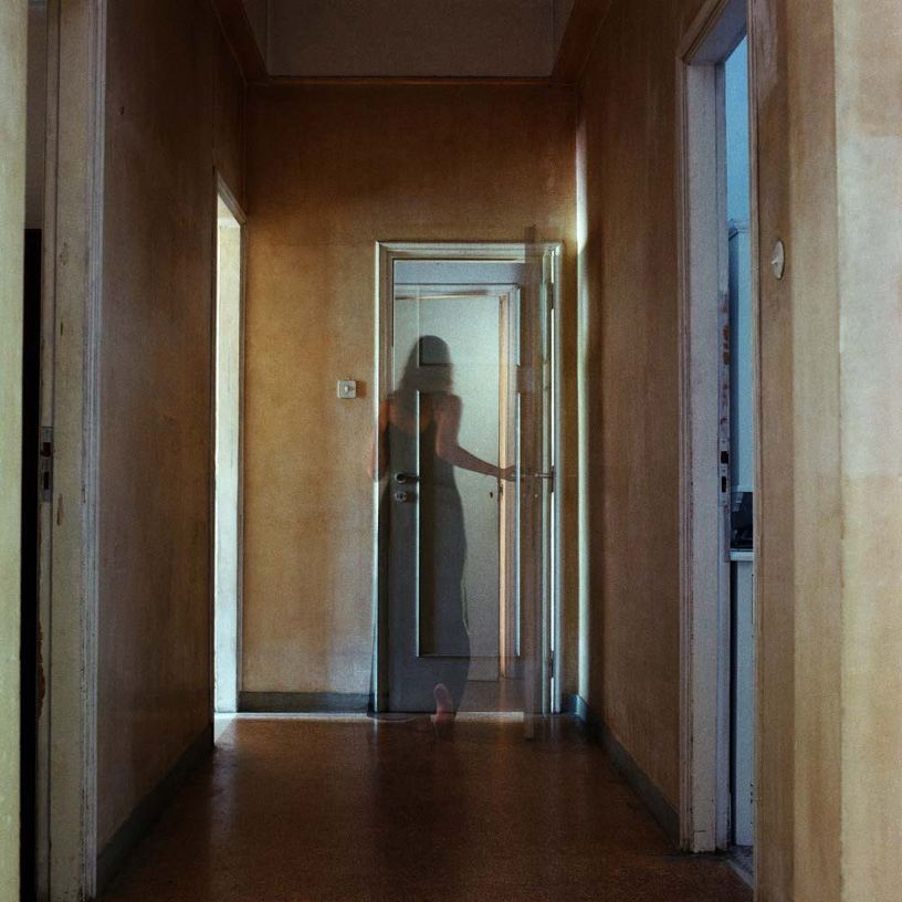 Building Living Leaving (Living Together), 1999-1996, Lambda print, 120 x 120 cm, edition 3 + 1AP