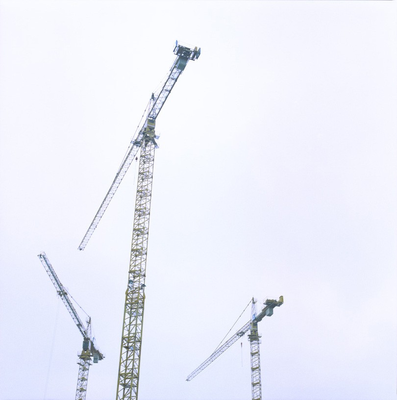 Building Living Leaving (Cranes), 1999-1996, Lambda print, 120 x 120 cm, edition 3 + 1AP