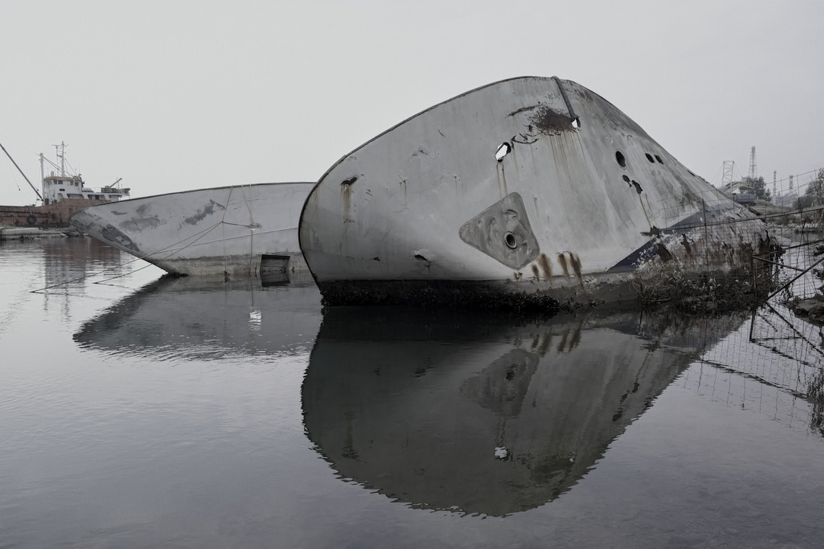 Ever Blue 06, 2022 - 2023
Color photographs, inkjet prints
80 x 120 cm, Ed. of 5 +AP