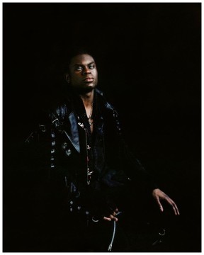 Shola, 2011, Chromogenetic print, 127 x 101 cm, edition of 6 +2 AP