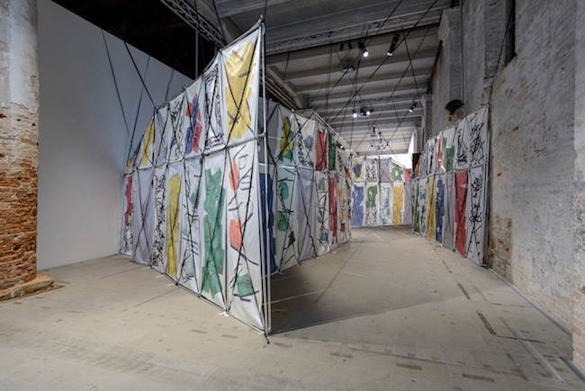 Yorgos Sapountzis, Installation “Sculptures cannot eat”, 2017, 57th International Art Exhibition - La Biennale di Venezia, Viva Arte Viva, Photo by: Andrea Avezzù, Courtesy: La Biennale di Venezia