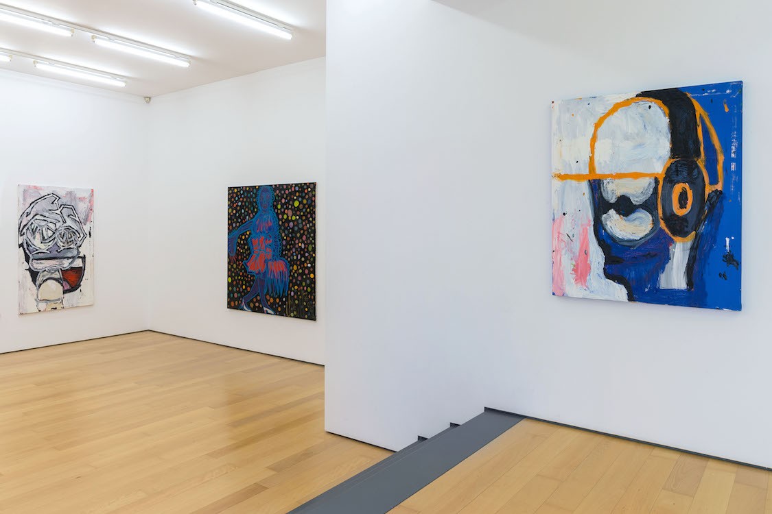 Installation view Heliotropic, 2021