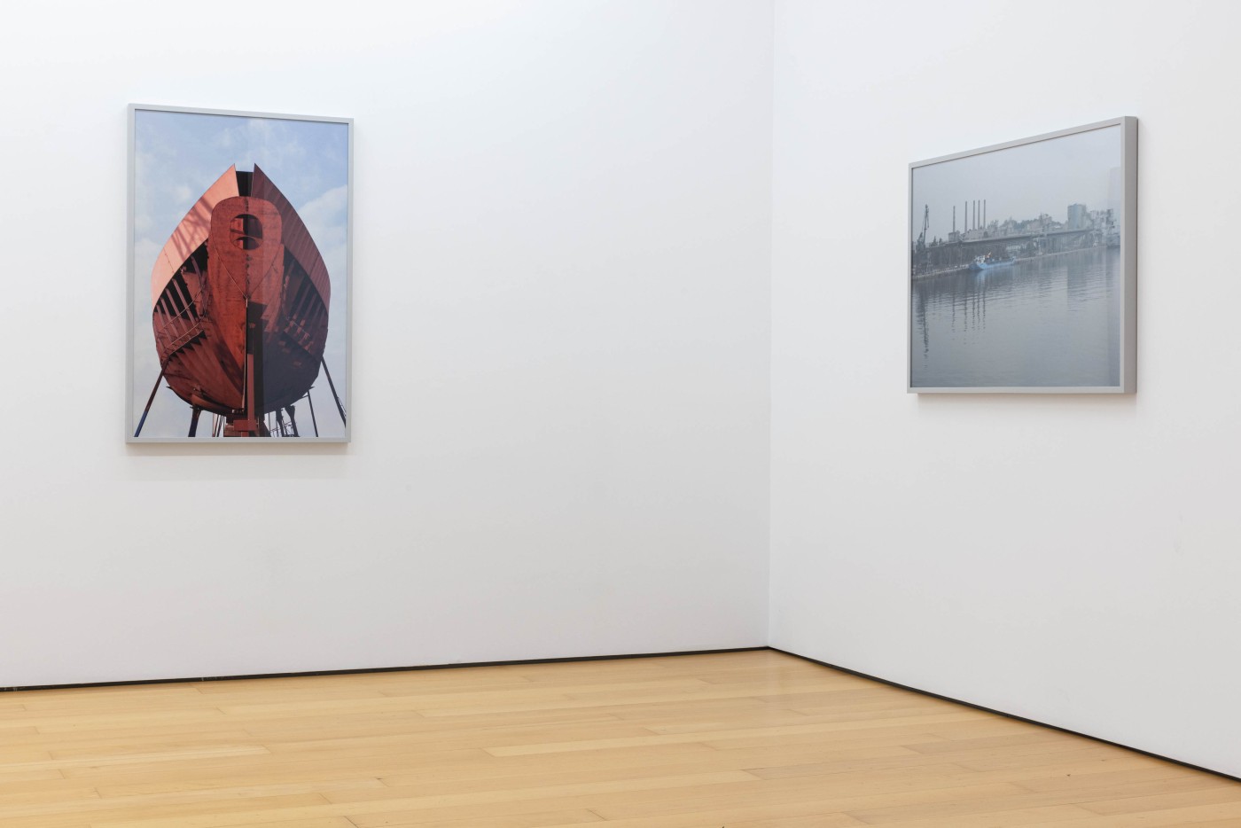 installation view Christina Dimitriadis Horizon Wanderers